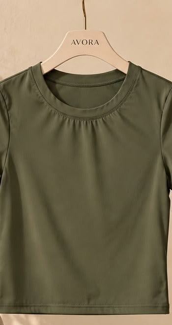 Blusa de licra con cuello fruncido en olivo