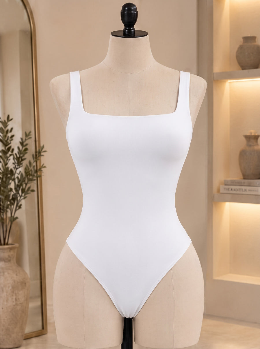 Body de licra de tirantes en blanco
